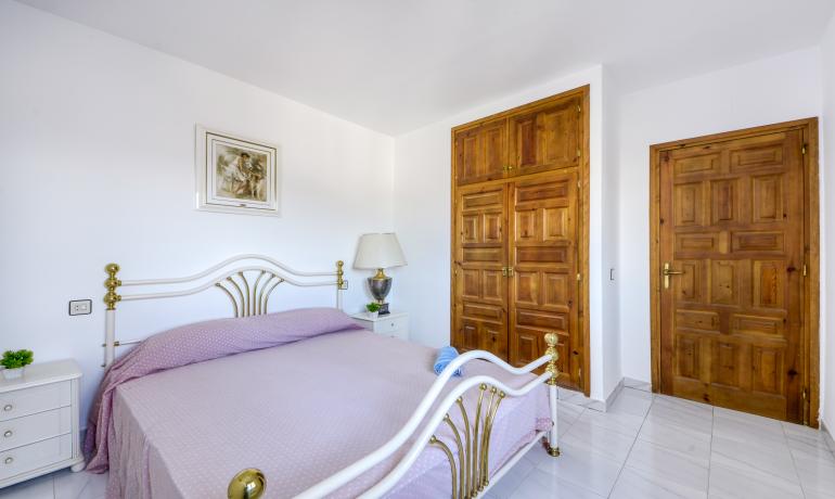 Apartamento con Vistas al Mar en Puigrom, Roses