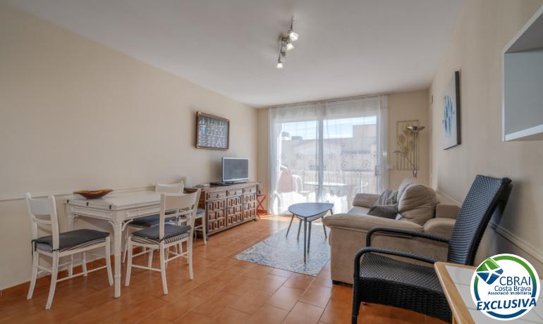 для продажиапартаменты Empuriabrava