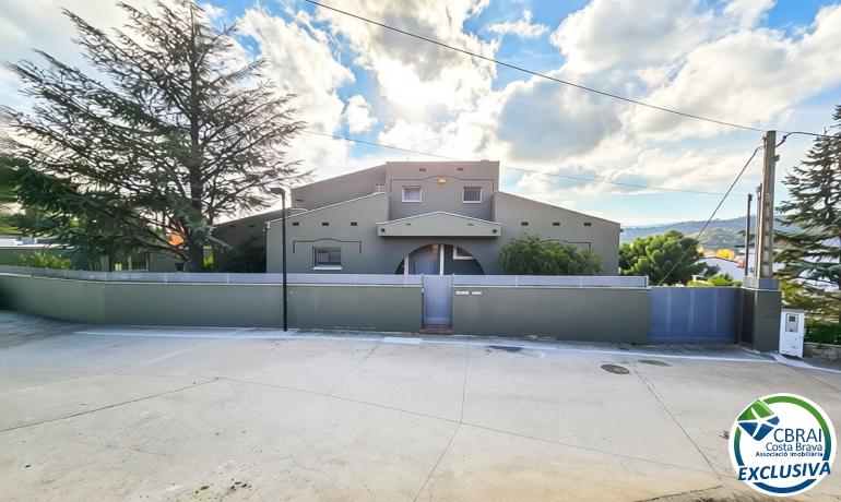 for saleHouse Jonquera, La