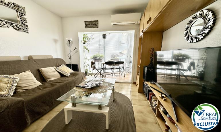 для продажиапартаменты Empuriabrava