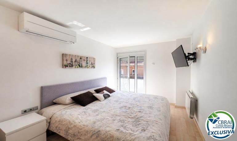 для продажиапартаменты Roses