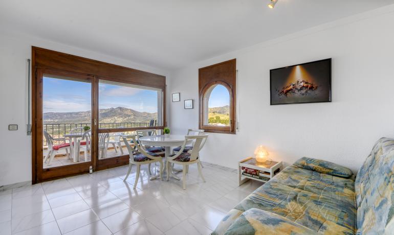 Apartamento con Vistas al Mar en Puigrom, Roses