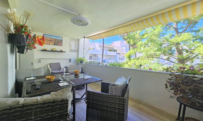 Wir präsentieren Ihnen dieses charmante Apartment in Santa Margarita, Roses.Wir präsentieren Ihnen dieses charmante Apartment in Santa Margarita, Roses.
