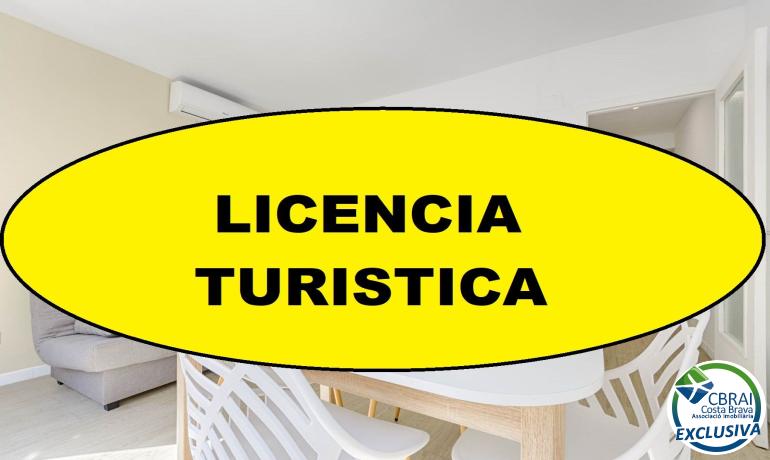 for saleFlat/Apartment Roses