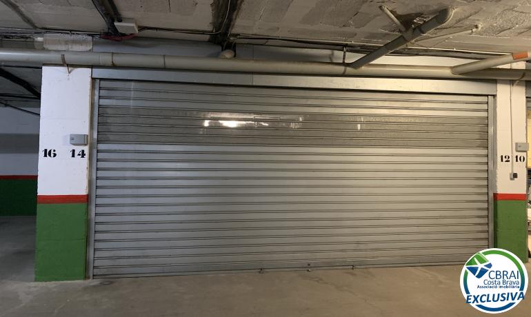 for saleParking Empuriabrava