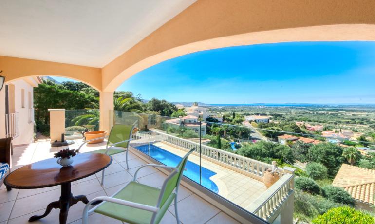 Preciosa Casa Palau-saverdera con Vistas Espectaculares