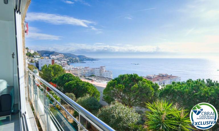 для продажиапартаменты Roses