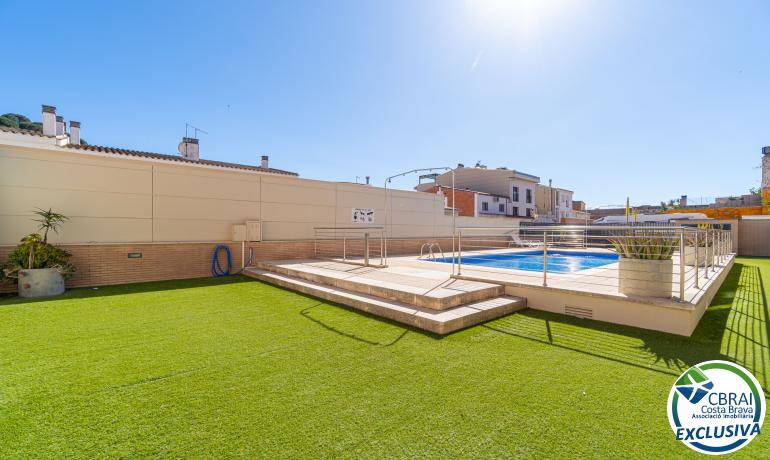 для продажиапартаменты Roses