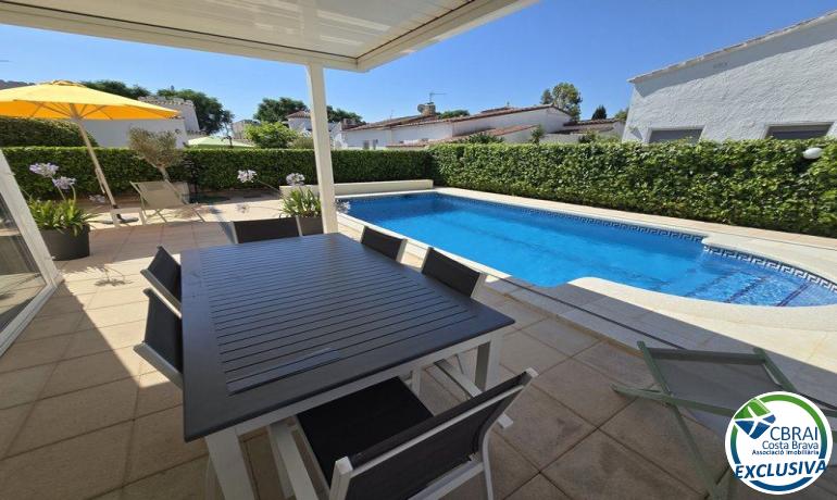 for saleHouse Empuriabrava