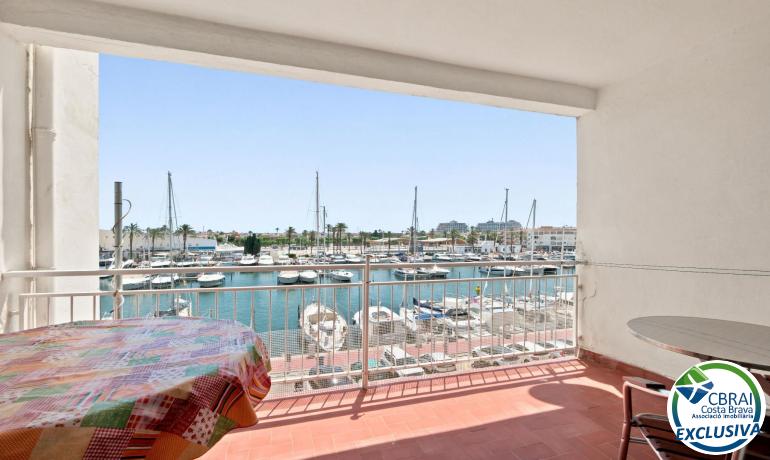 for saleFlat/Apartment Empuriabrava
