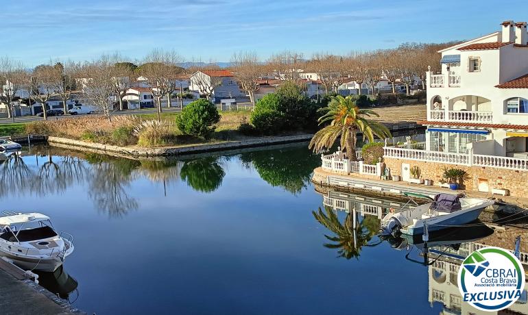 для продажиапартаменты Empuriabrava