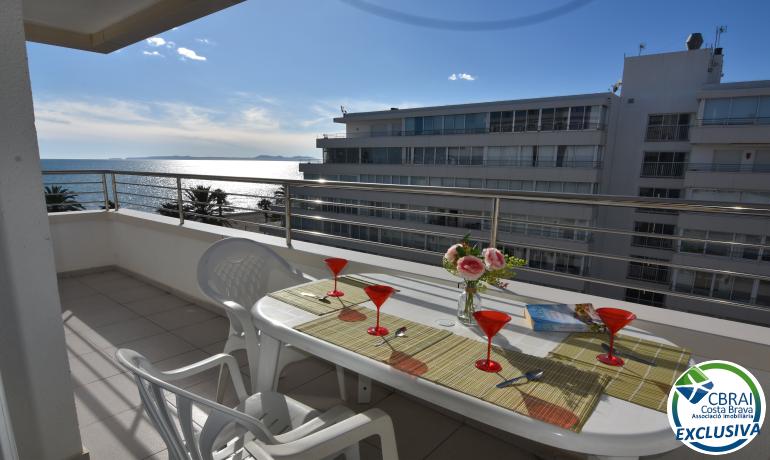 для продажиапартаменты Roses