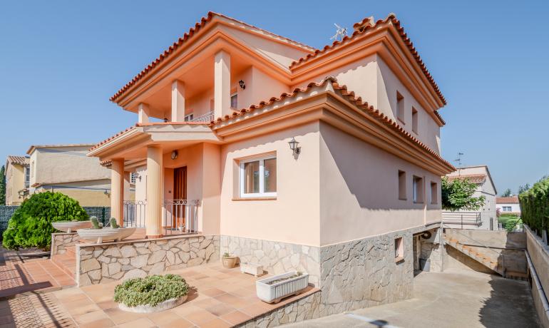 Venta de  Casa en Roses, Costa Brava