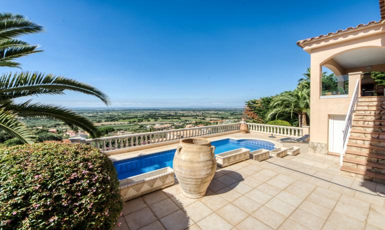 Preciosa Casa Palau-saverdera con Vistas Espectaculares