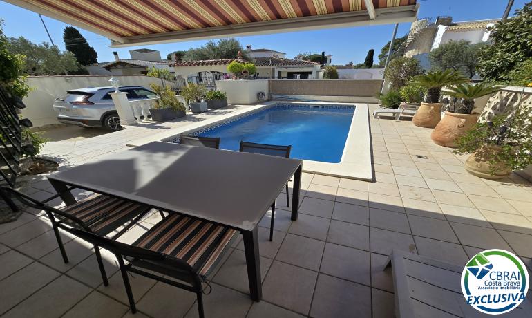 for saleHouse Empuriabrava