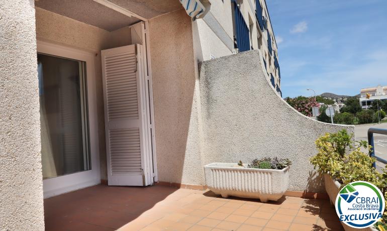 для продажиапартаменты Llançà